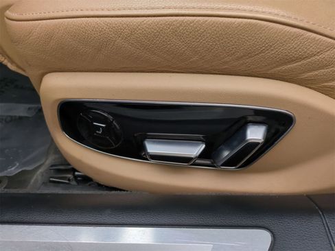Used 2019 Audi A8 L 3.0T image 17