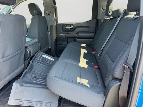 Used 2024 Chevrolet Silverado 1500 Custom Trail Boss w/ Dark Appearance Package AWD/4WD image 12