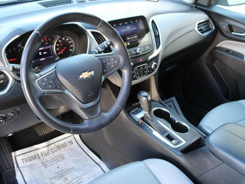 Used 2019 Chevrolet Equinox Premier image 16