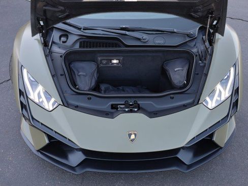 Used 2023 Lamborghini Huracan Tecnica RWD image 53