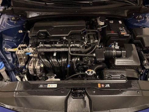 New 2026 Hyundai Elantra Sport FWD image 18