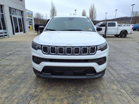 New 2025 Jeep Compass Sport image 3