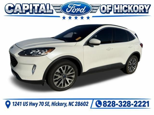 Used 2021 Ford Escape Titanium AWD/4WD image 1