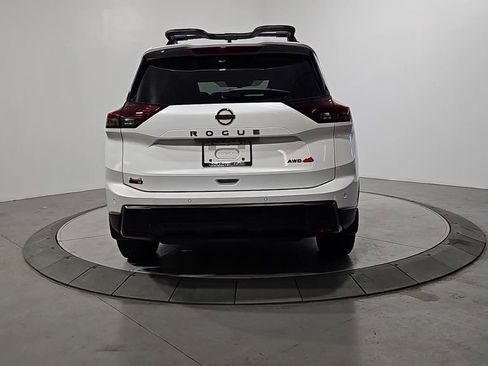 New 2026 Nissan Rogue SV image 4