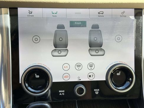 Used 2019 Land Rover Range Rover Sport HSE AWD/4WD image 35