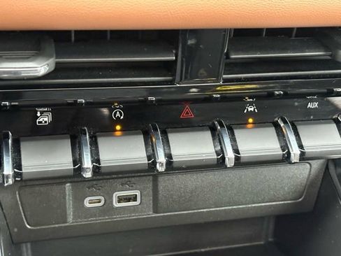 Used 2023 GMC Canyon AT4 w/ Canyon Safety Plus Package image 19