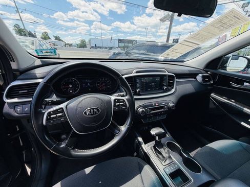 Used 2020 Kia Sorento S AWD/4WD image 13