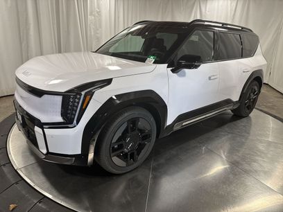 New 2026 Kia EV9 GT-Line