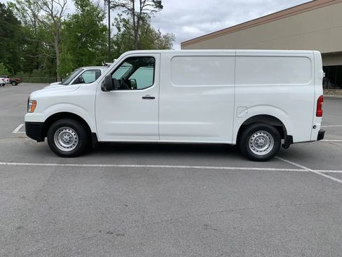 Used 2018 Nissan NV 1500 S image 4