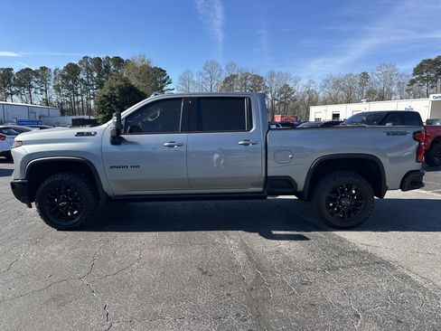 Certified 2025 Chevrolet Silverado 2500 LTZ w/ LTZ Plus Package image 5