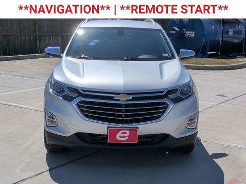 Used 2019 Chevrolet Equinox Premier image 2