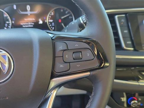 Used 2022 Buick Enclave Avenir w/ Avenir Technology Package AWD/4WD image 15