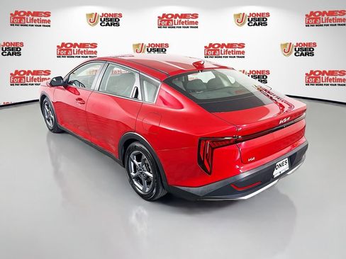 Certified 2025 Kia K4 FWD image 2