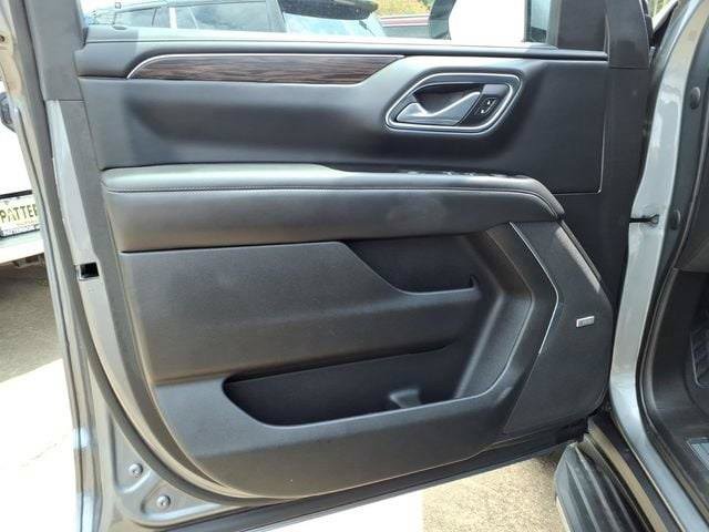 Used 2021 Chevrolet Tahoe LT AWD/4WD image 24
