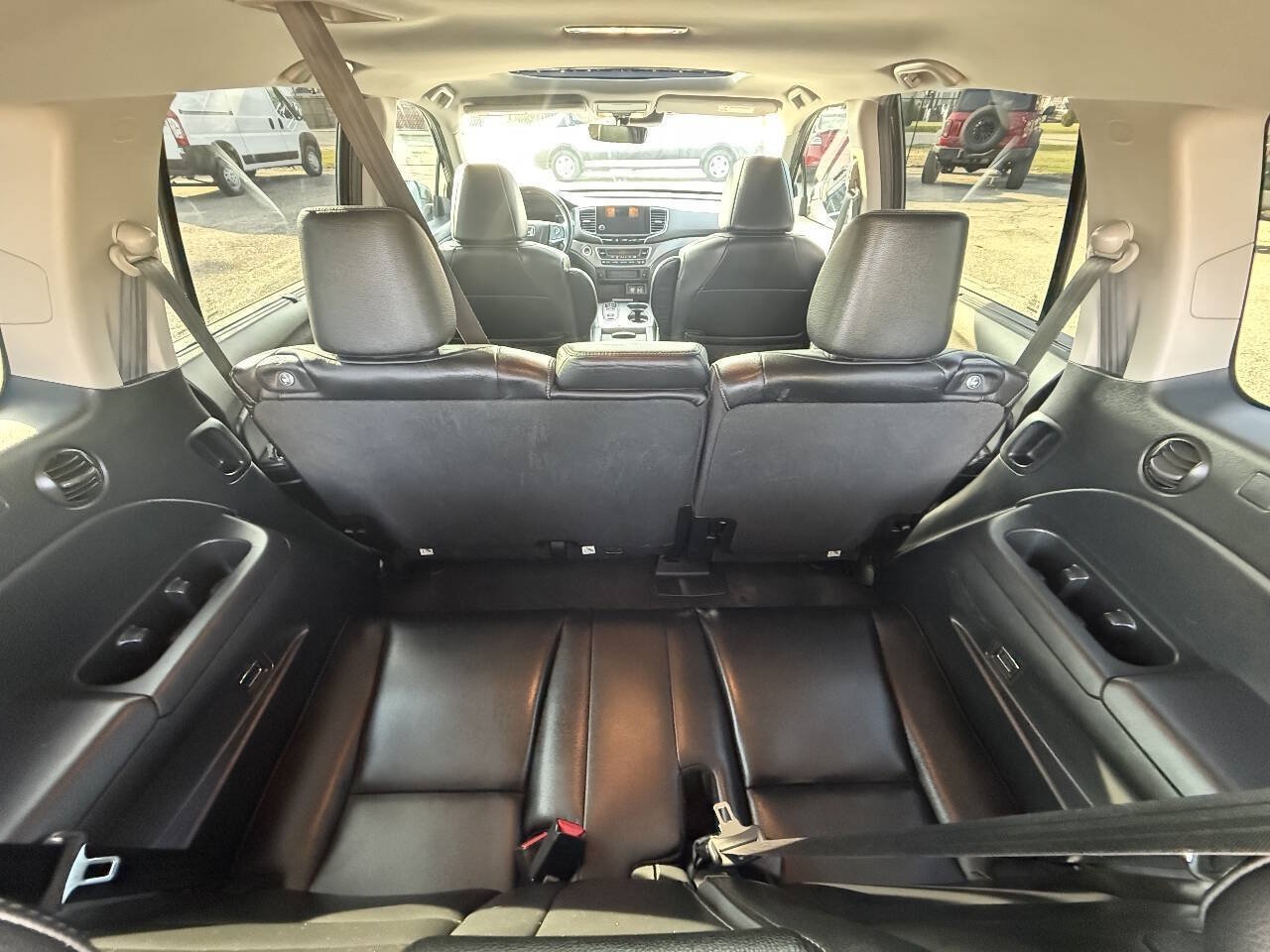 Used 2021 Honda Pilot Special Edition image 9