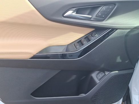 New 2026 Chevrolet Equinox ACTIV w/ Convenience Package III image 15