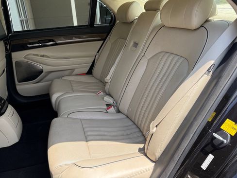 Used 2018 Genesis G90 5.0 Ultimate AWD/4WD image 40