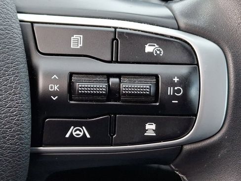 Certified 2023 Kia Sportage SX image 22