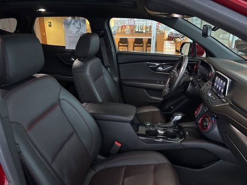 Used 2021 Chevrolet Blazer RS w/ Enhanced Convenience Package image 39