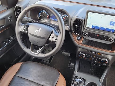 Used 2024 Ford Bronco Sport Badlands w/ Premium Package image 5