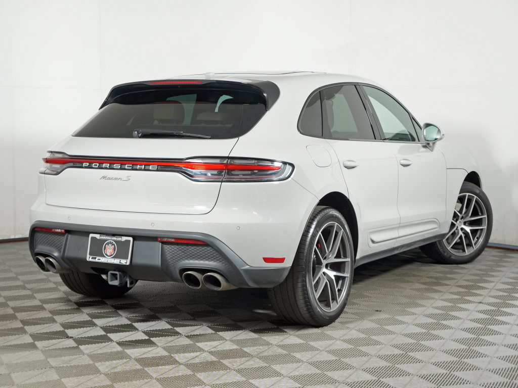 Certified 2023 Porsche Macan S AWD/4WD image 7