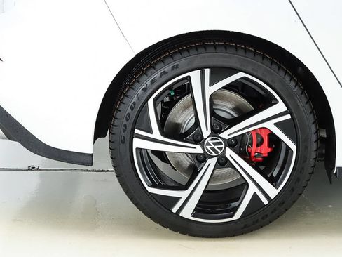 New 2026 Volkswagen GTI SE FWD image 13