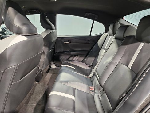 Used 2025 Toyota Camry SE FWD image 35