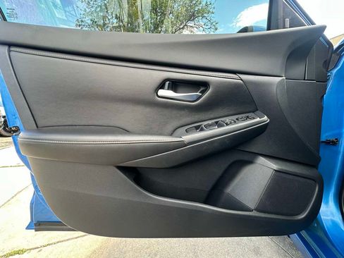 Used 2020 Nissan Sentra SV w/ Electronics Package FWD image 22