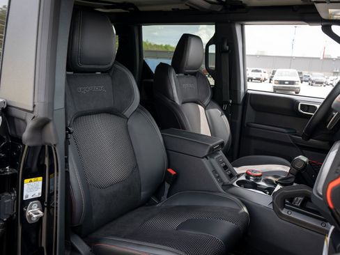 New 2026 Ford Bronco Raptor AWD/4WD image 44