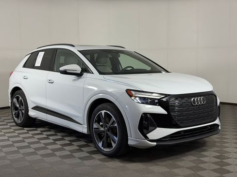 Used 2024 Audi Q4 e-tron Premium w/ Convenience Package AWD/4WD image 7