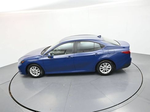 Used 2025 Toyota Camry LE FWD image 25