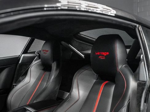 Used 2016 Aston Martin V8 Vantage S RWD image 15