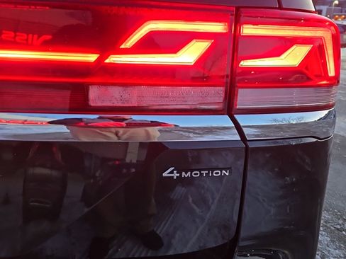 Used 2024 Volkswagen Atlas SE image 34