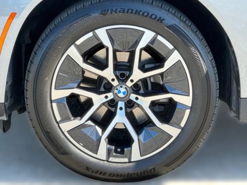 Used 2026 BMW X3 xDrive30i w/ Premium Package AWD/4WD image 13