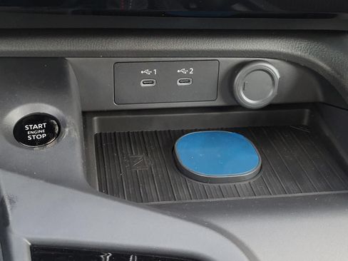 New 2027 Nissan Sentra SR w/ Floor Mat Package FWD image 23