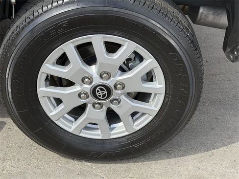 Certified 2025 Toyota Tacoma SR5 image 8