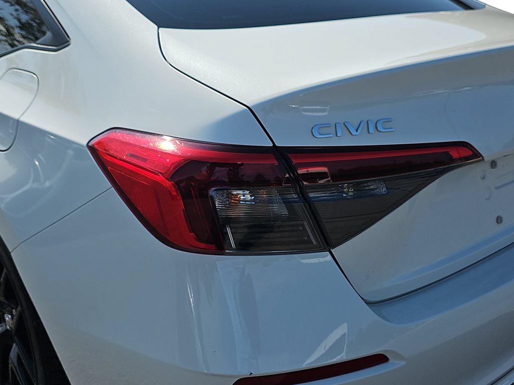 Used 2022 Honda Civic Sport image 32