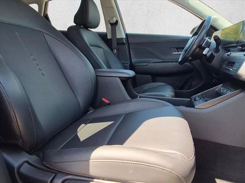 Used 2024 Hyundai Kona Limited FWD image 20
