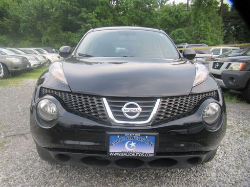 Used 2014 Nissan Juke S image 2