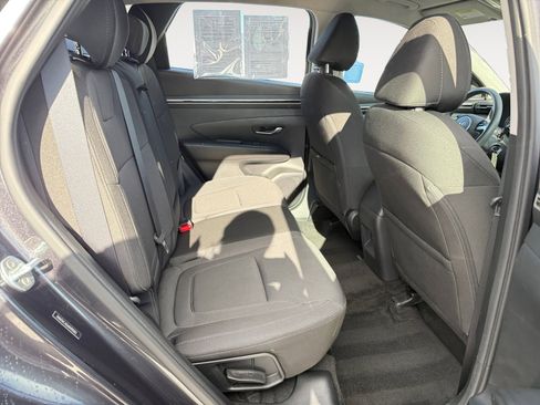 Certified 2022 Hyundai Tucson SE image 18