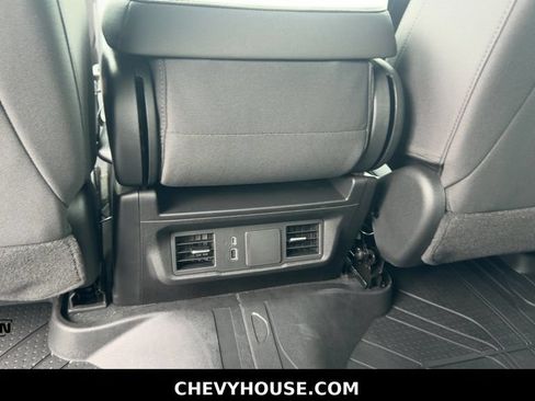 New 2026 Chevrolet Silverado 1500 Custom w/ LPO, Dark Essentials Package AWD/4WD image 24