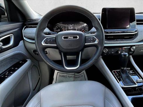 Used 2022 Jeep Compass Latitude AWD/4WD image 7