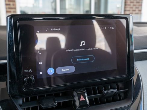 Certified 2024 Toyota Corolla LE w/ LE Convenience Package image 5