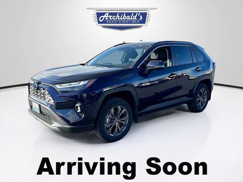 Used 2023 Toyota RAV4 Limited image 2