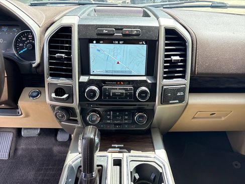 Used 2018 Ford F150 Lariat RWD image 22