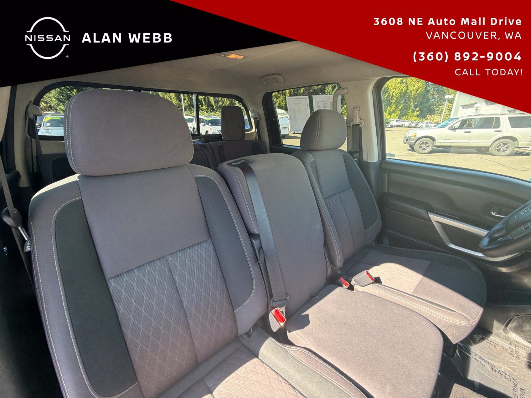 Used 2023 Nissan Titan SV AWD/4WD image 20