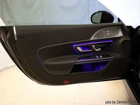 Used 2024 Mercedes-Benz SL 55 AMG 4MATIC image 30