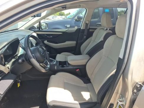 Used 2020 Subaru Outback Premium AWD/4WD image 10