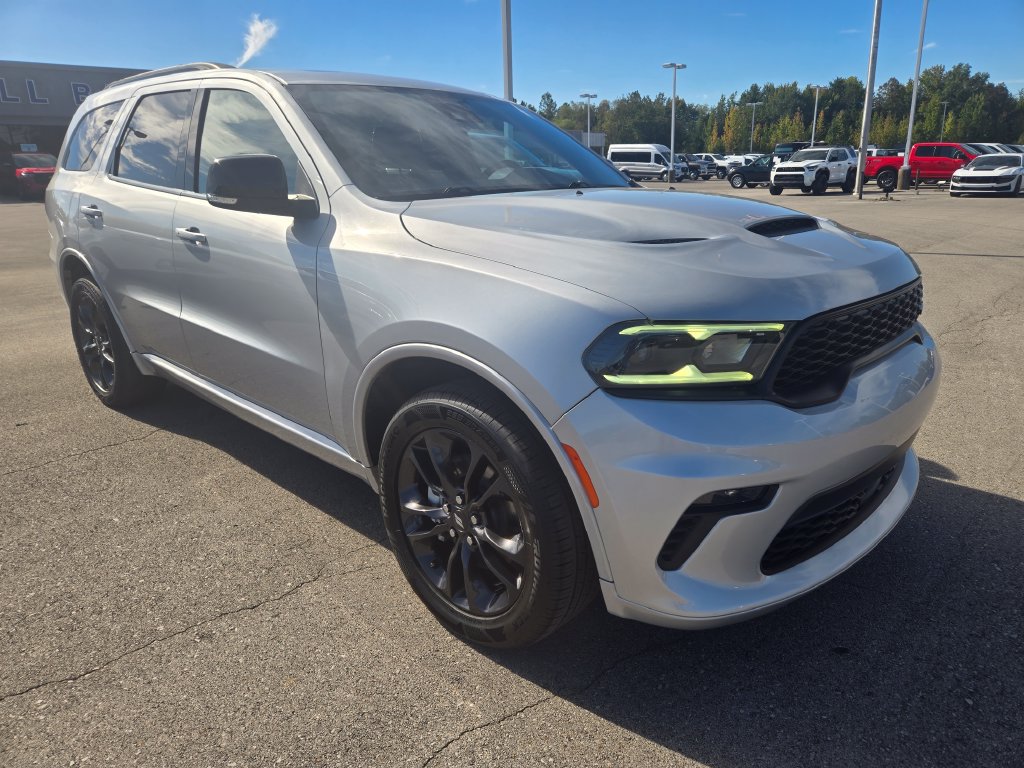 Used 2023 Dodge Durango GT AWD/4WD image 2