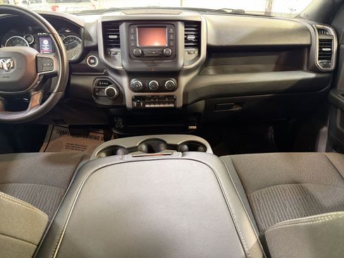 Used 2024 RAM 2500 Tradesman w/ Chrome Appearance Group image 21